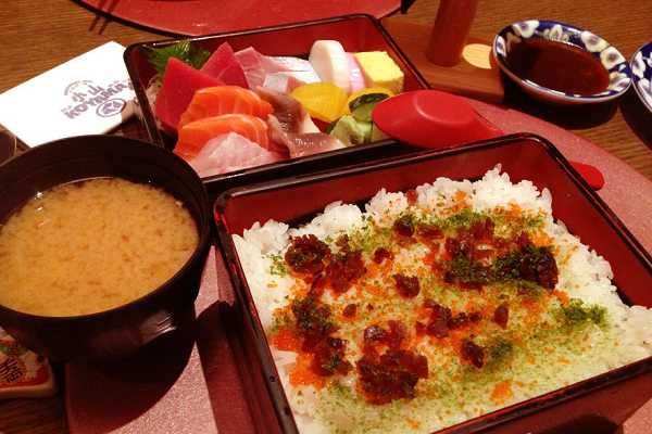 小山日本料理