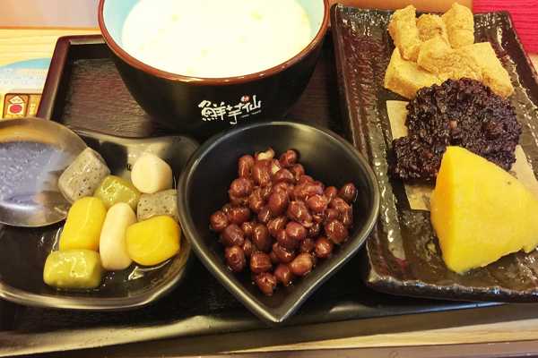 糯米果果港式甜品和仙芋世家区别