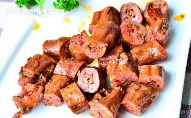 摆摊卖鸭脖的技巧,让你在摆摊时代也能收获多多