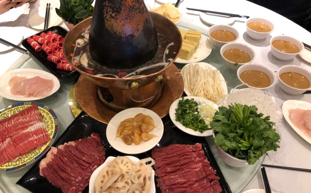 开个铜火锅店赚钱吗? 开个铜火锅店赚钱吗?